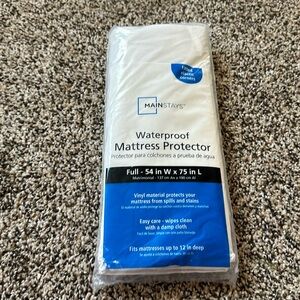 FINAL PRICE-$5- New MainStays Full waterproof mattress